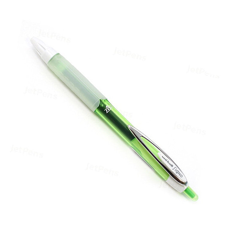 Uni-ball Signo 0.7mm Pen